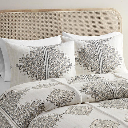 4 Piece Printed Comforter Set with Throw Pillow