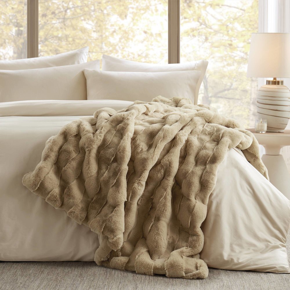 Vivienne Faux Fur Throw, Tan color