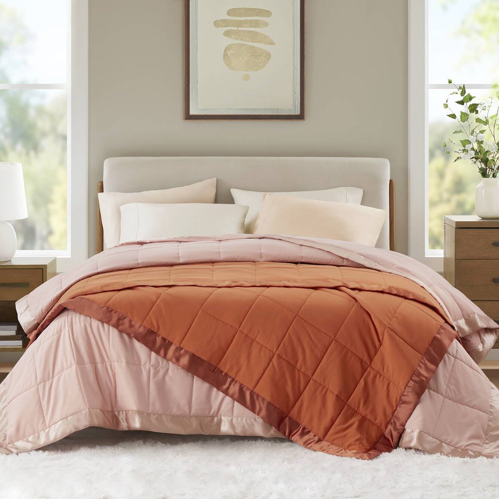 Lightweight Down Alternative Blanket with Satin Trim
