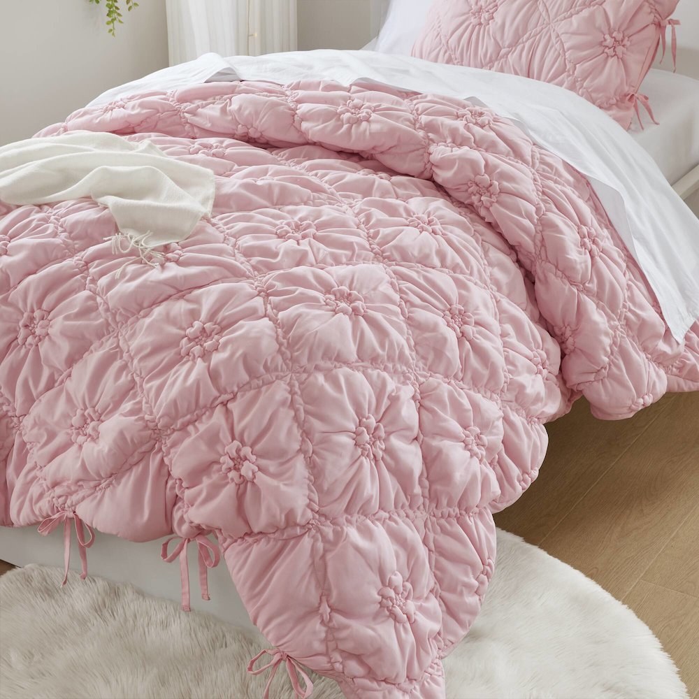 Lily 2PCS Comforter Set, Pink color