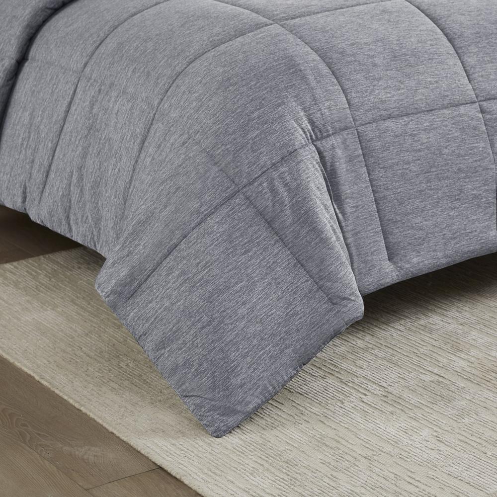 Oversized Down Alternative Comforter