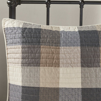 6 Piece Printed Herringbone Quilt Set with Throw Pillows