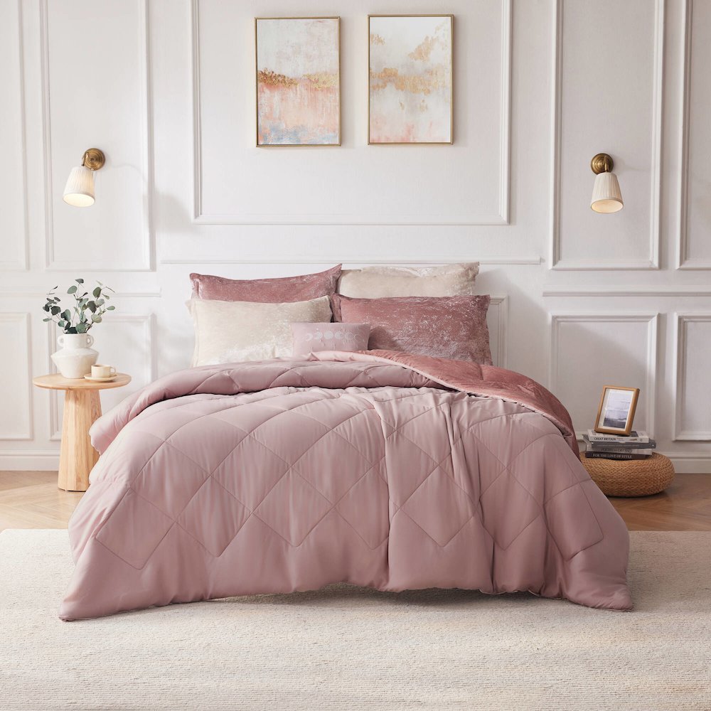 Velvet Comforter Set with Throw Pillow
