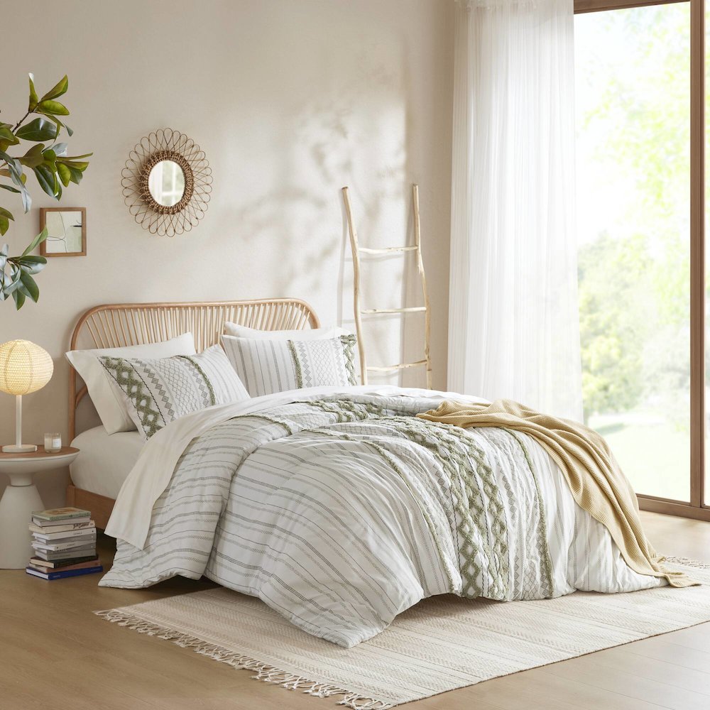 Cotton Printed Comforter Set with Chenille