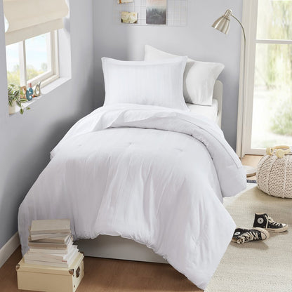 Logan Woven Striped Comforter Set, White color