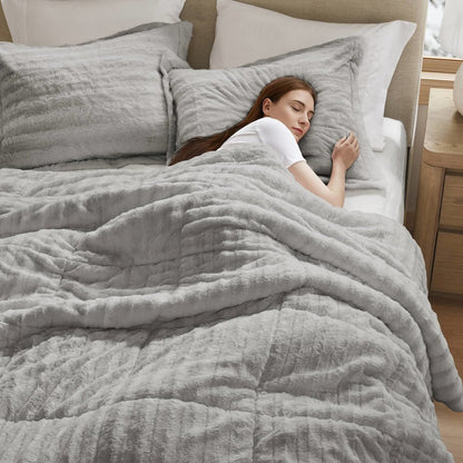 Duke Faux Fur Comforter Mini Set