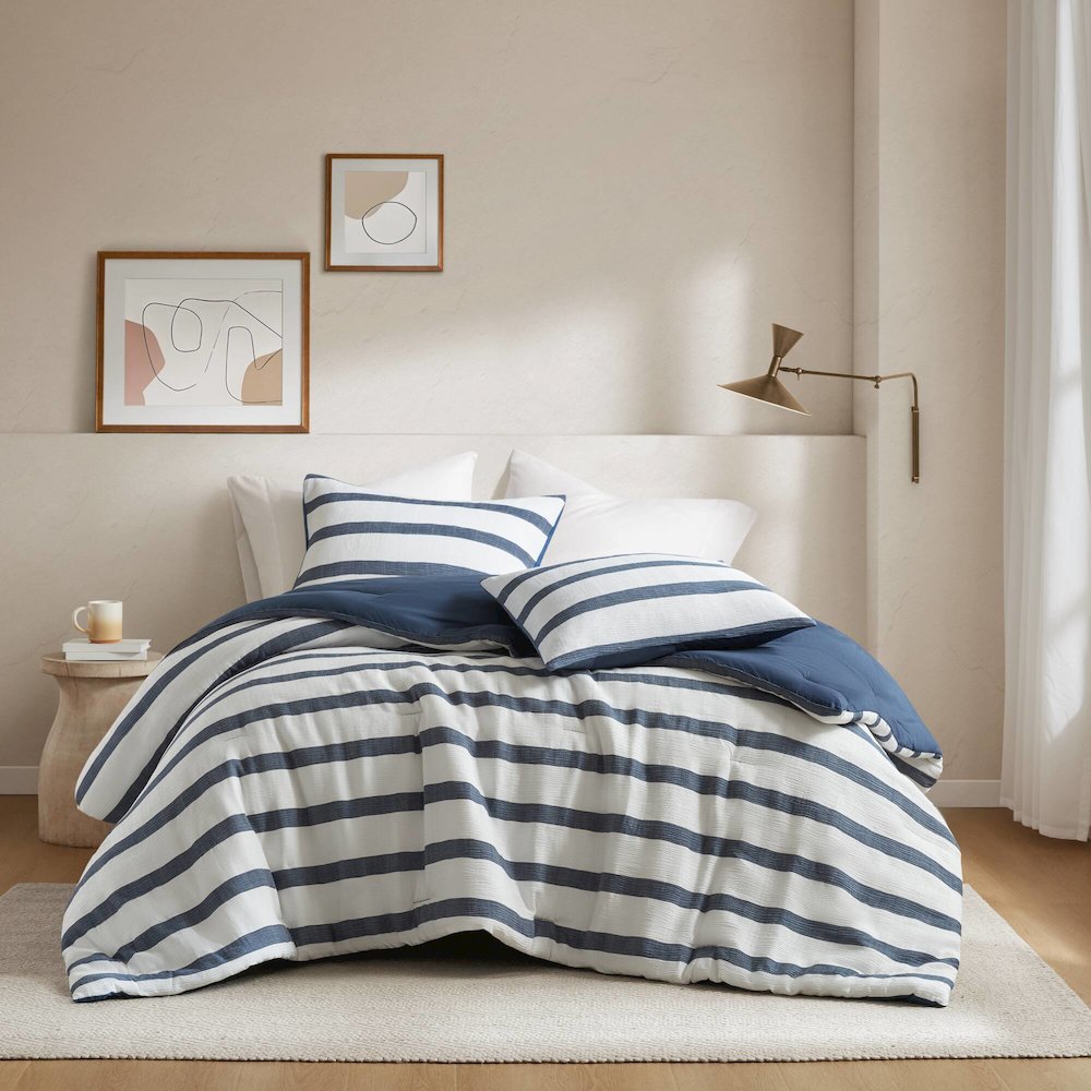 Merritt Yarn-dyed striped comforter, Blue color