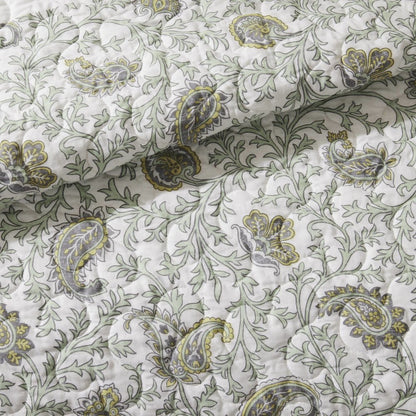 6 Piece Cotton Percale Quilt Set with Throw Pillows