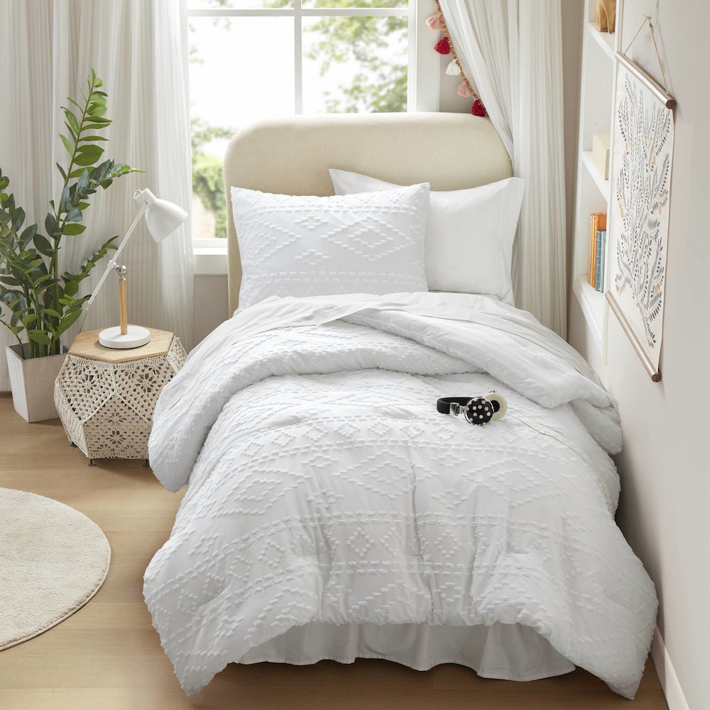 Gigi Comforter Mini Set, White color