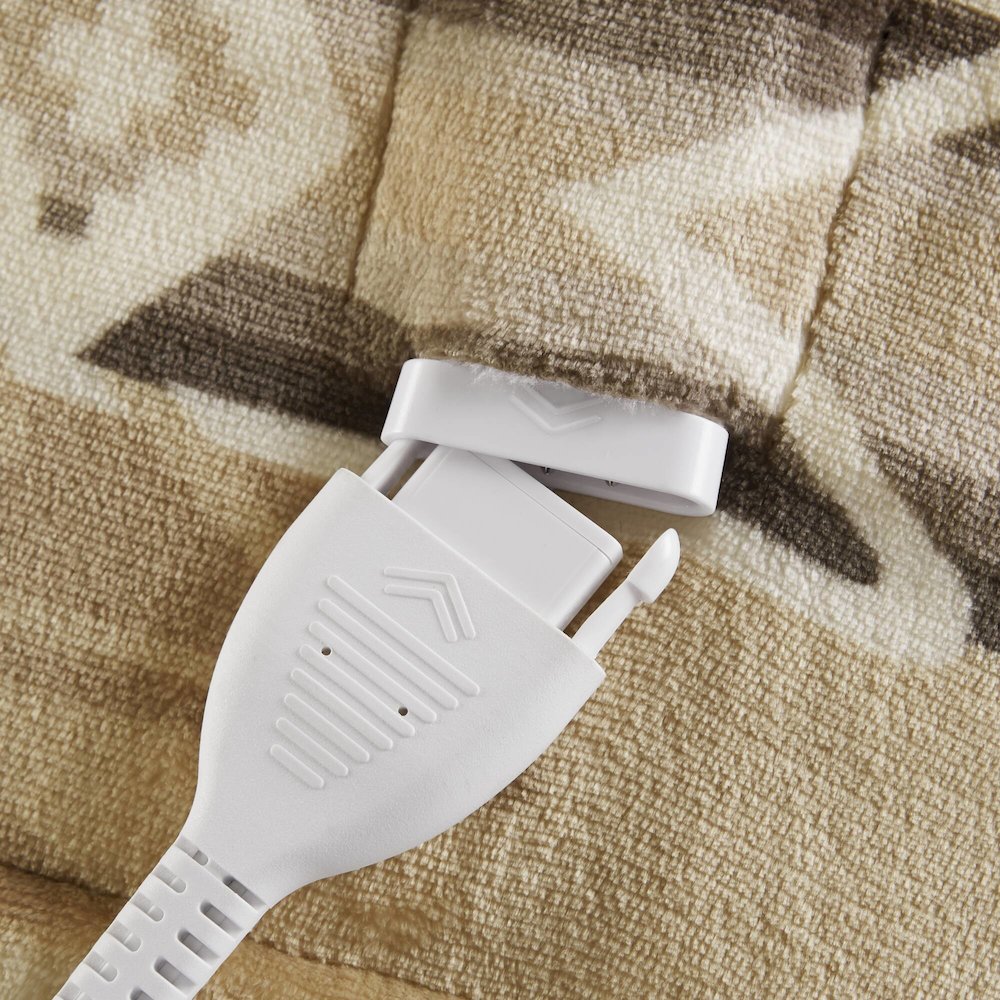 Print Plush to Sherpa Heated Throw