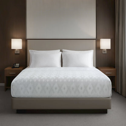 Jacquard Essential Nova Coverlet