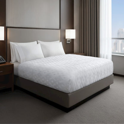 Jacquard Essential Nova Coverlet
