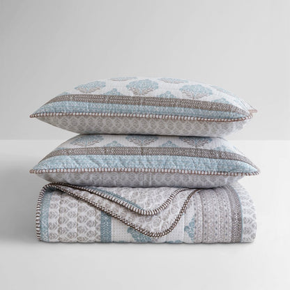 Surya Quilt Set