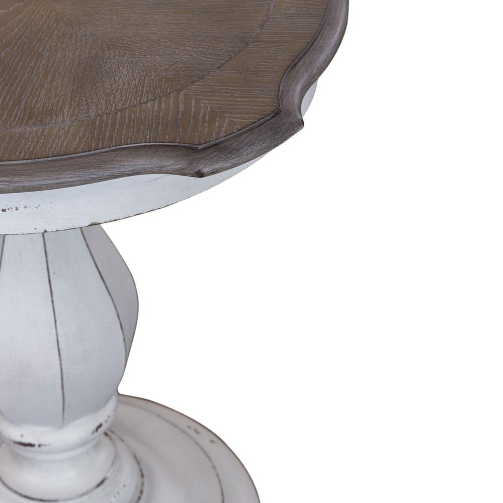 Magnolia Manor Round Accent Table in Antique White