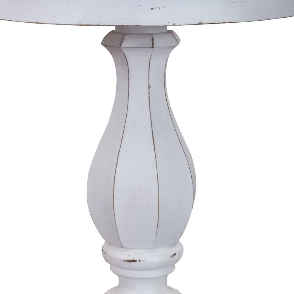 Magnolia Manor Round Accent Table in Antique White