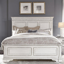 Abbey Park Queen Panel Bed in Antique White