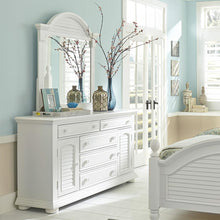 Summer House I Dresser & Mirror in Oyster White