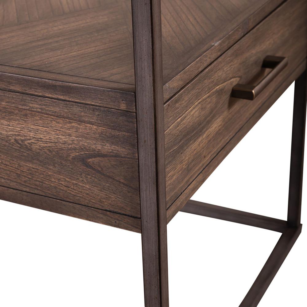 Jamestown End Table in Tobacco