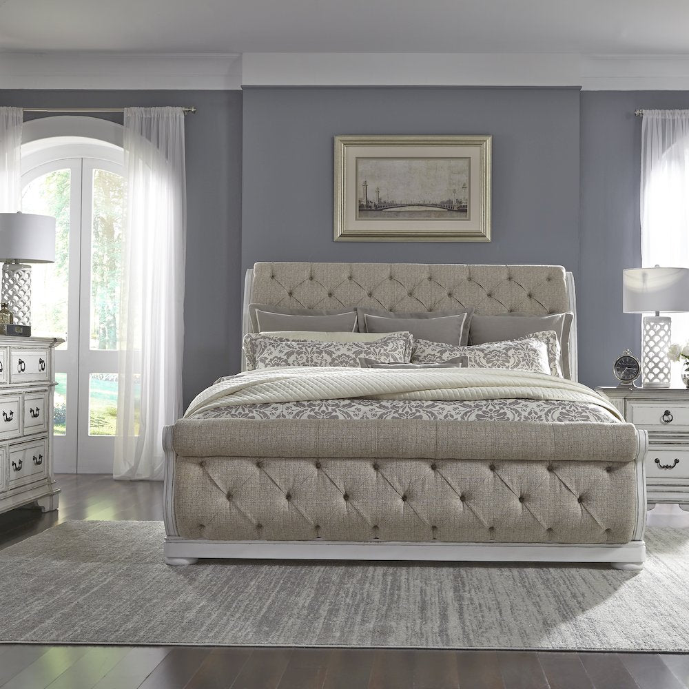 Abbey Park Queen Uph Sleigh Bed, Dresser & Mirror, Night Stand