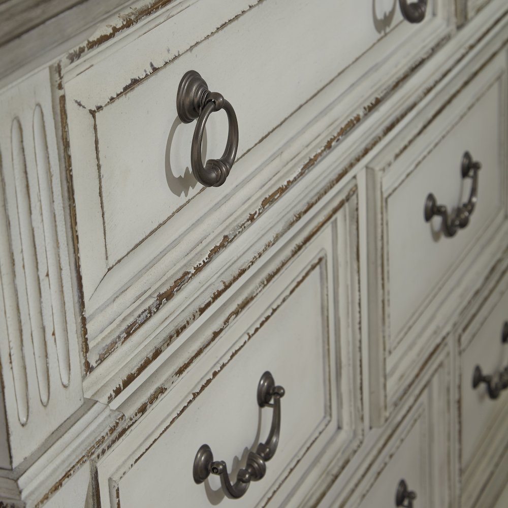 King California Panel Bed, Dresser & Mirror, Chest, Night Stand