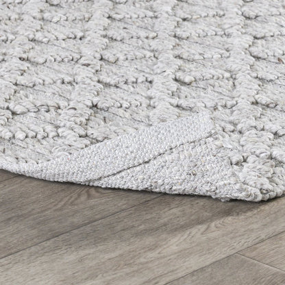 Portola 5'x8' Hand Loomed Wool Blend Fabric Accent Area Rug in Silver Gray