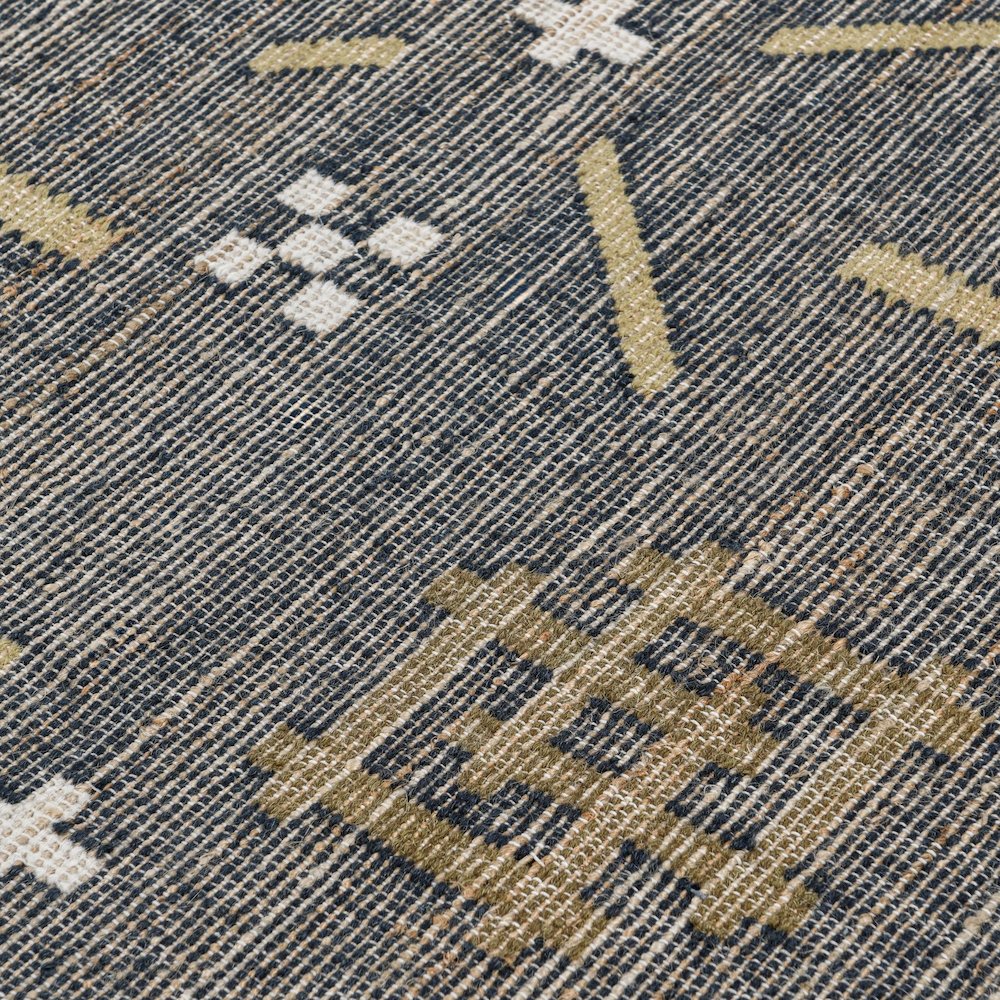 Belfast 2.6'x8' Wool Blend Handwoven Caviar Black Area Rug Runner