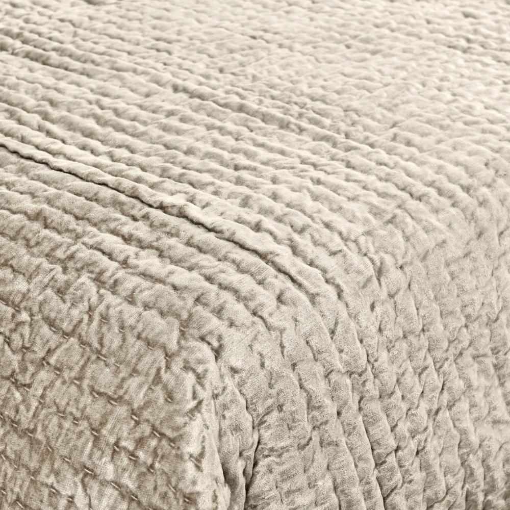 Dimitry 100% Rayon Velvet Pebble Beige King Quilt by Kosas Home