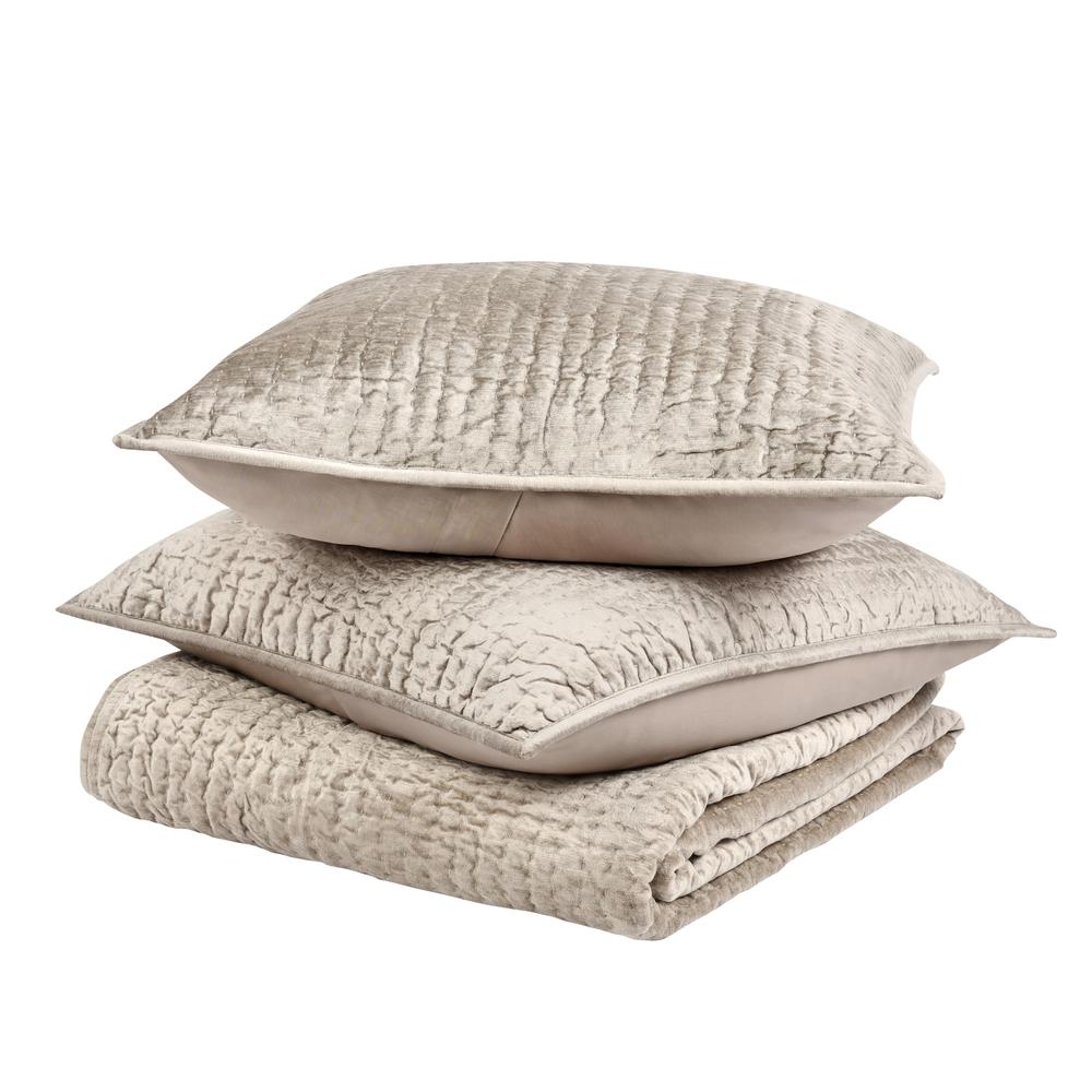 Dimitry 100% Rayon Velvet Pebble Beige King Quilt by Kosas Home