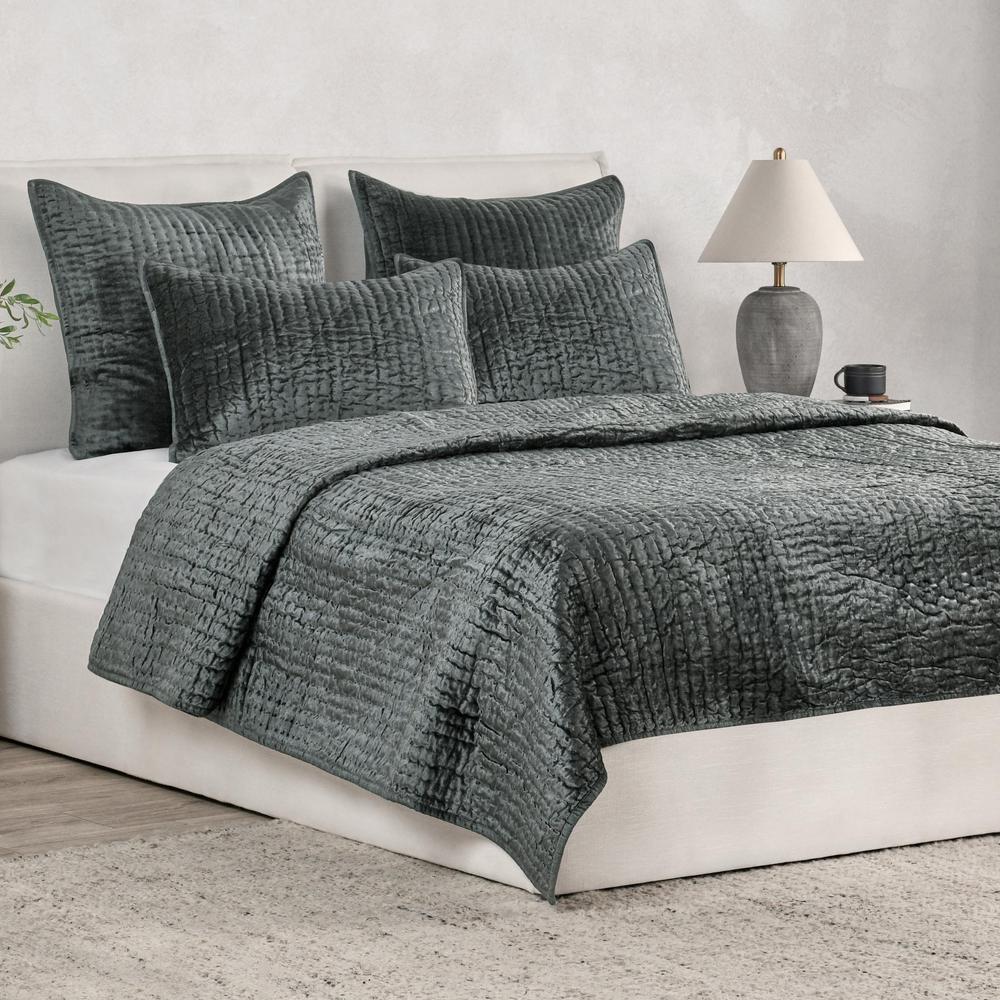 Dimitry 100% Rayon Velvet Bay Green King Quilt by Kosas Home