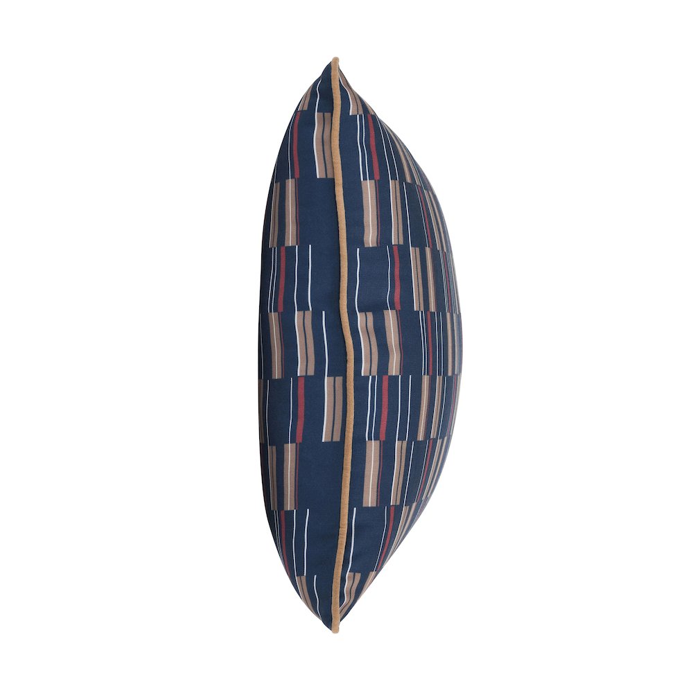 Indoor/Outdoor Nantucket Blue Multi 22x22
