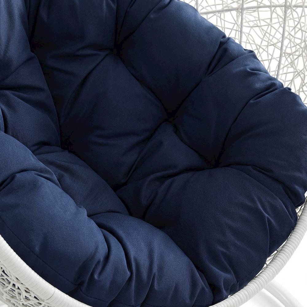Outdoor Patio Chair With Stand In Stylish Design For Outdoor Lounging