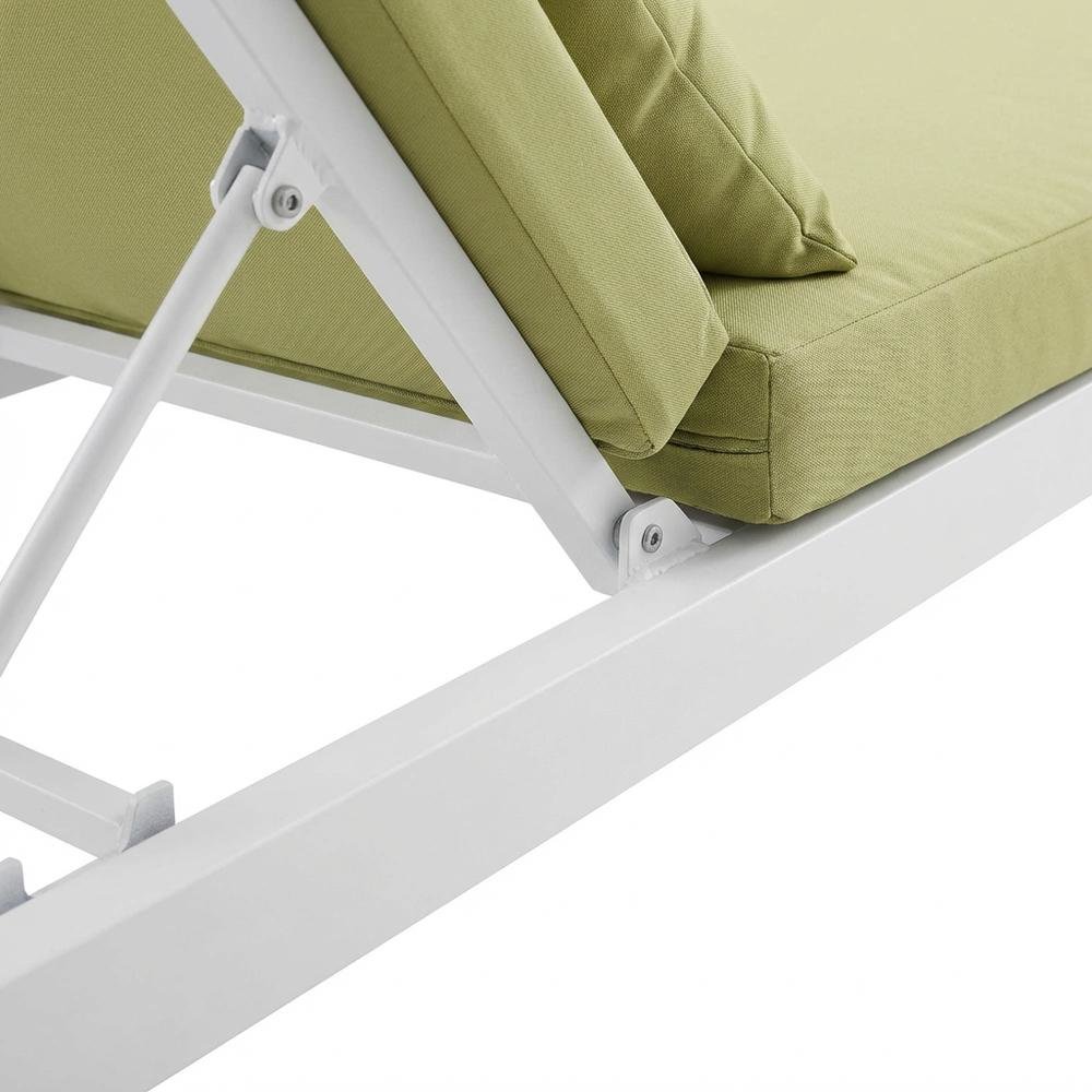 Outdoor Patio Chaise Lounge Chair With Cushion For Outdoor Relaxation