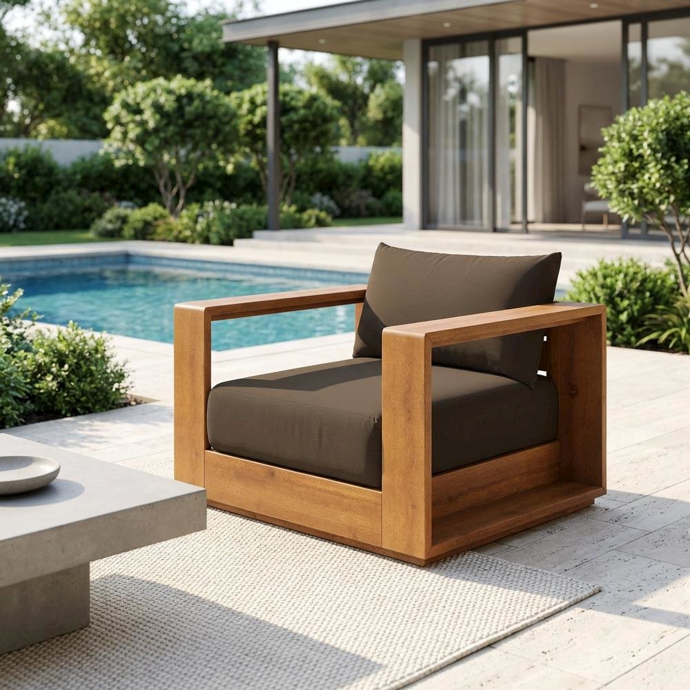 Outdoor Patio Acacia Wood Lounge Chair with Armrests and Comfort Seat