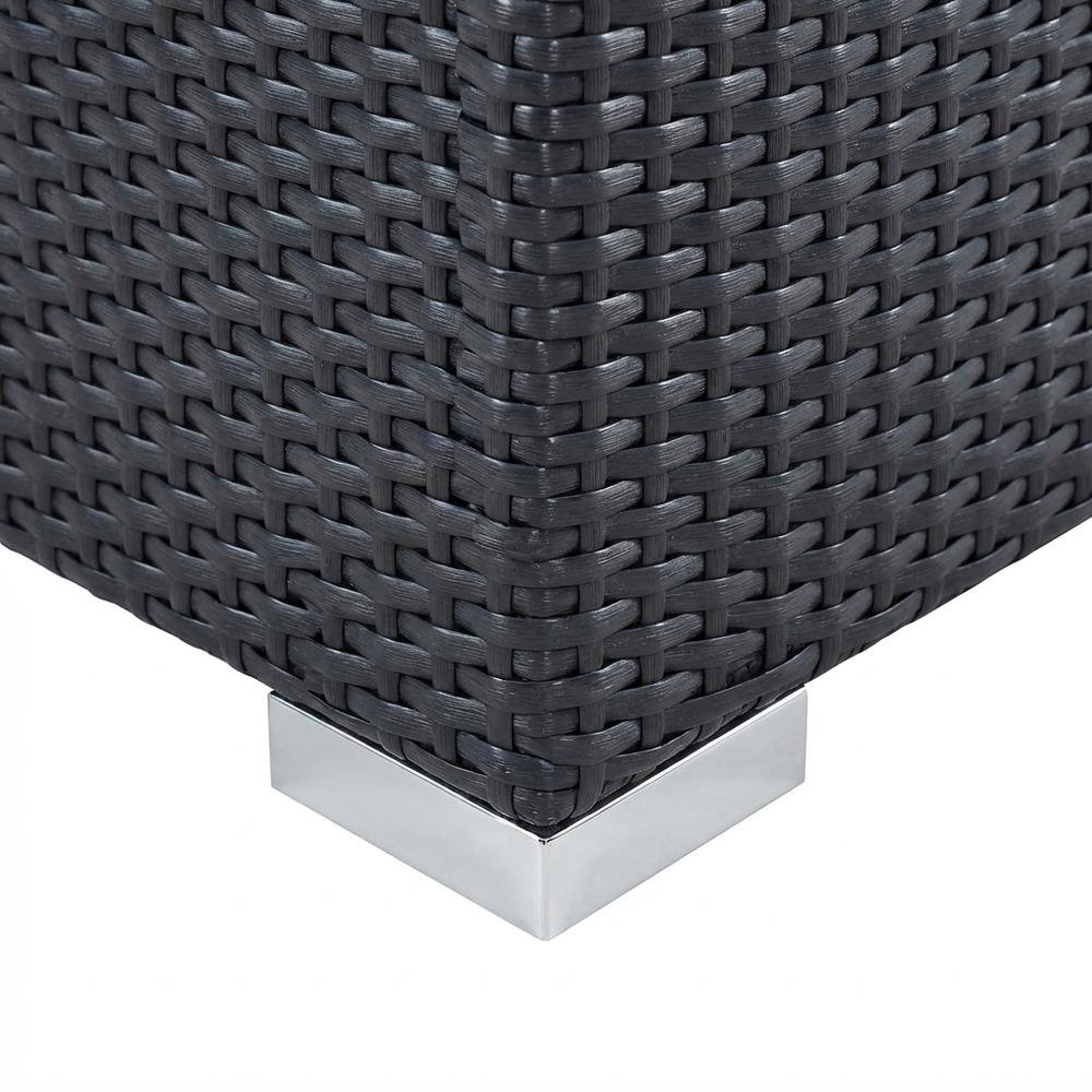 Outdoor Patio Armchair With Weather-Resistant Finish And Comfortable Cushions