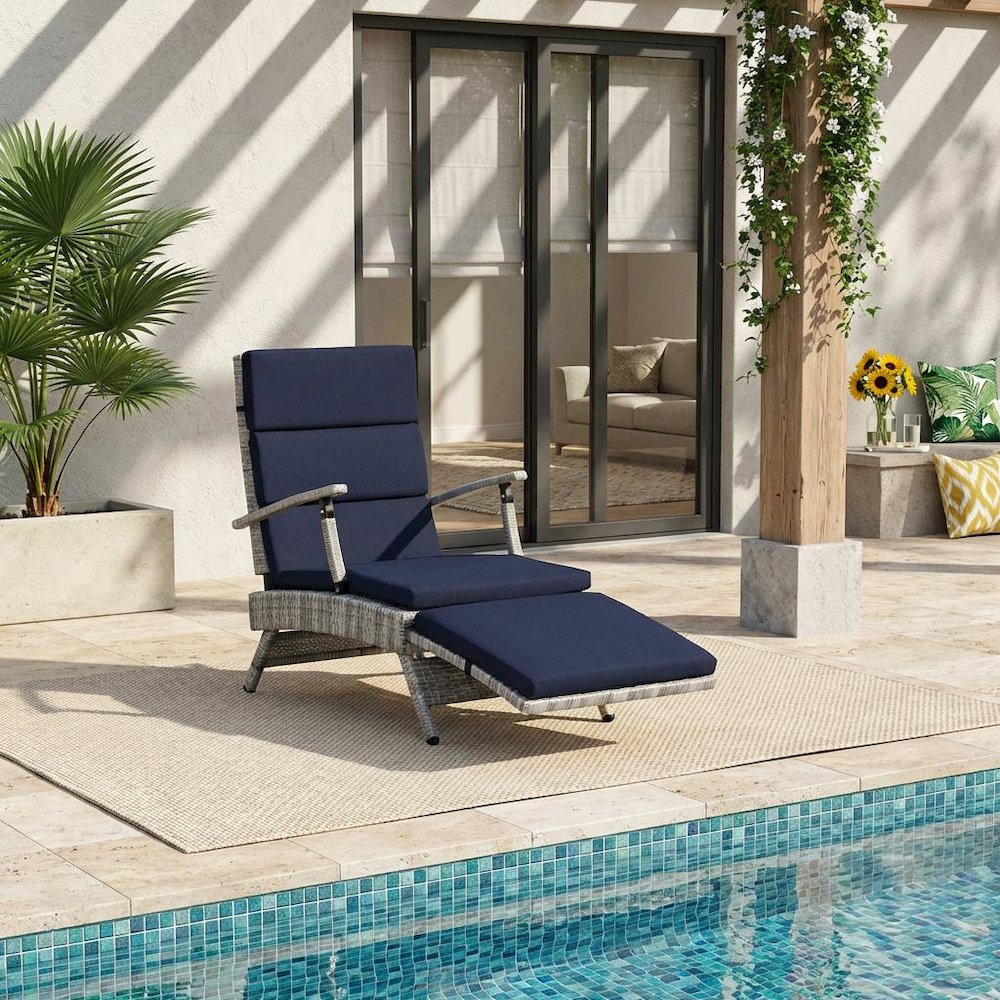 Outdoor Patio Wicker Rattan Lounge Chair With Armrest Support
