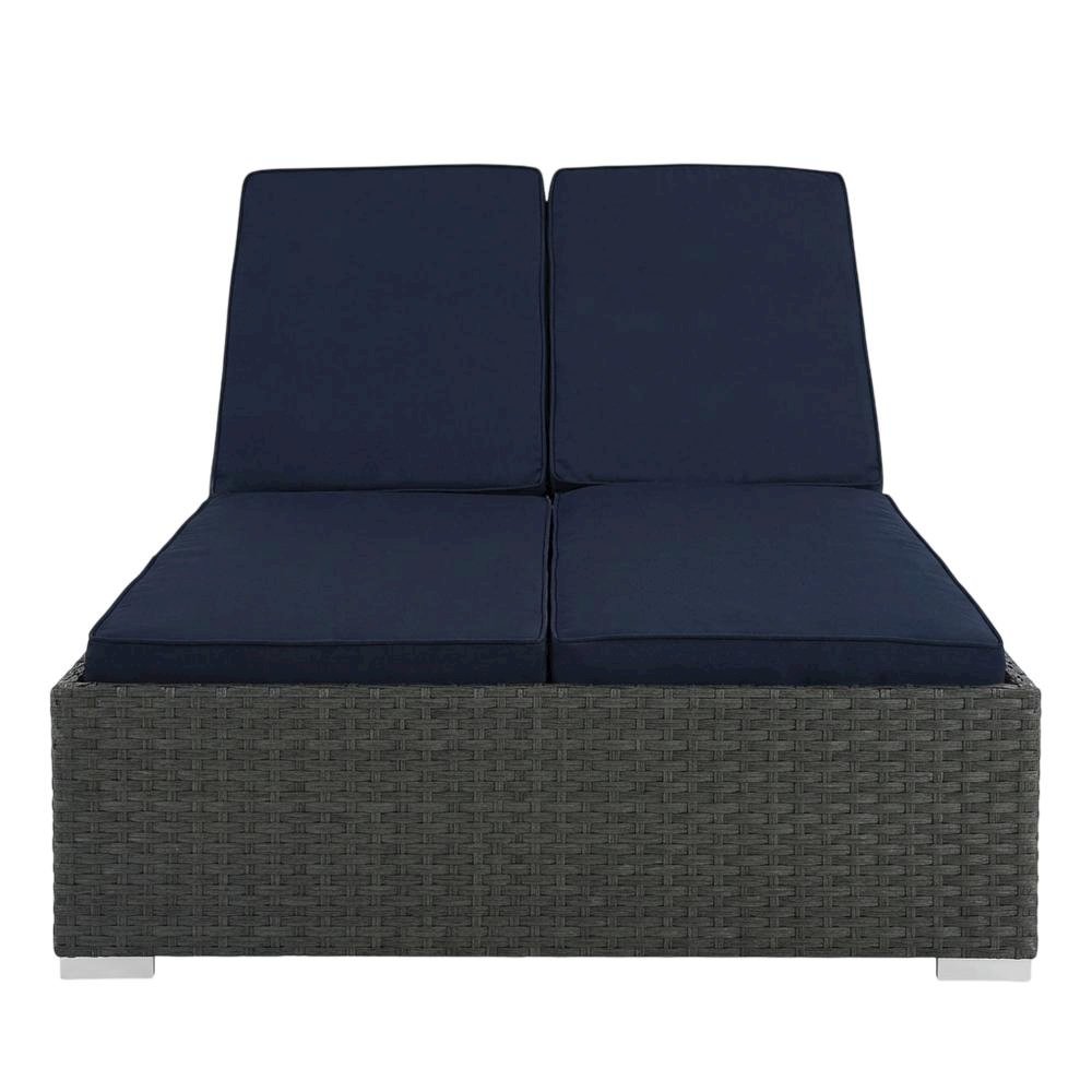 Outdoor Patio Double Chaise With Cushioned Seat And Sturdy Frame