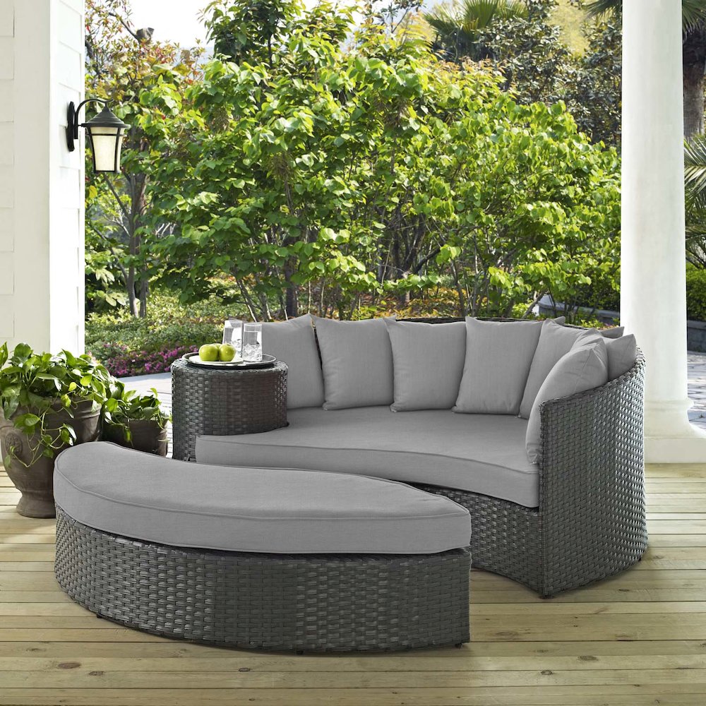 Sojourn Outdoor Patio Sunbrella Daybed