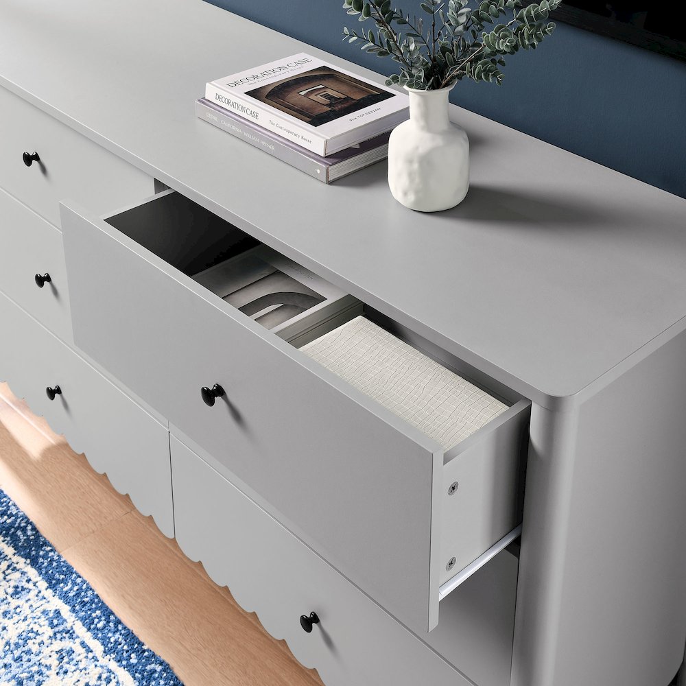Emmeline Scalloped 6-Drawer Dresser
