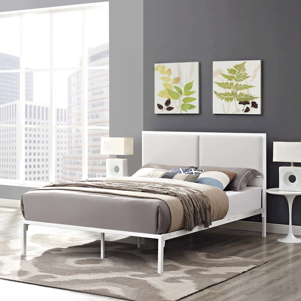 Della Vinyl King Bed