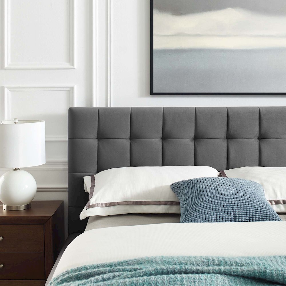 Julia Biscuit Tufted Performance Velvet Queen Platform Bed