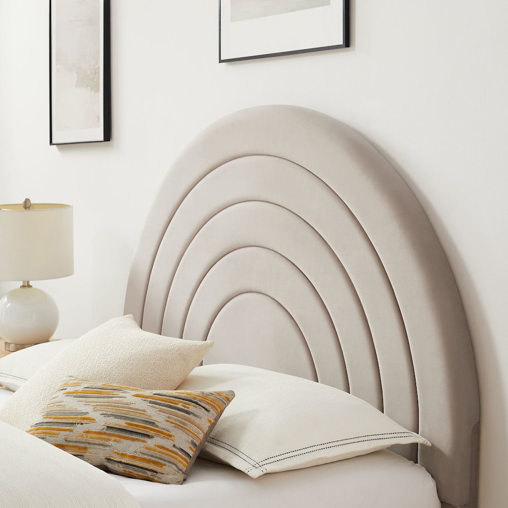 Solana Arched Performance Velvet King Platform Bed