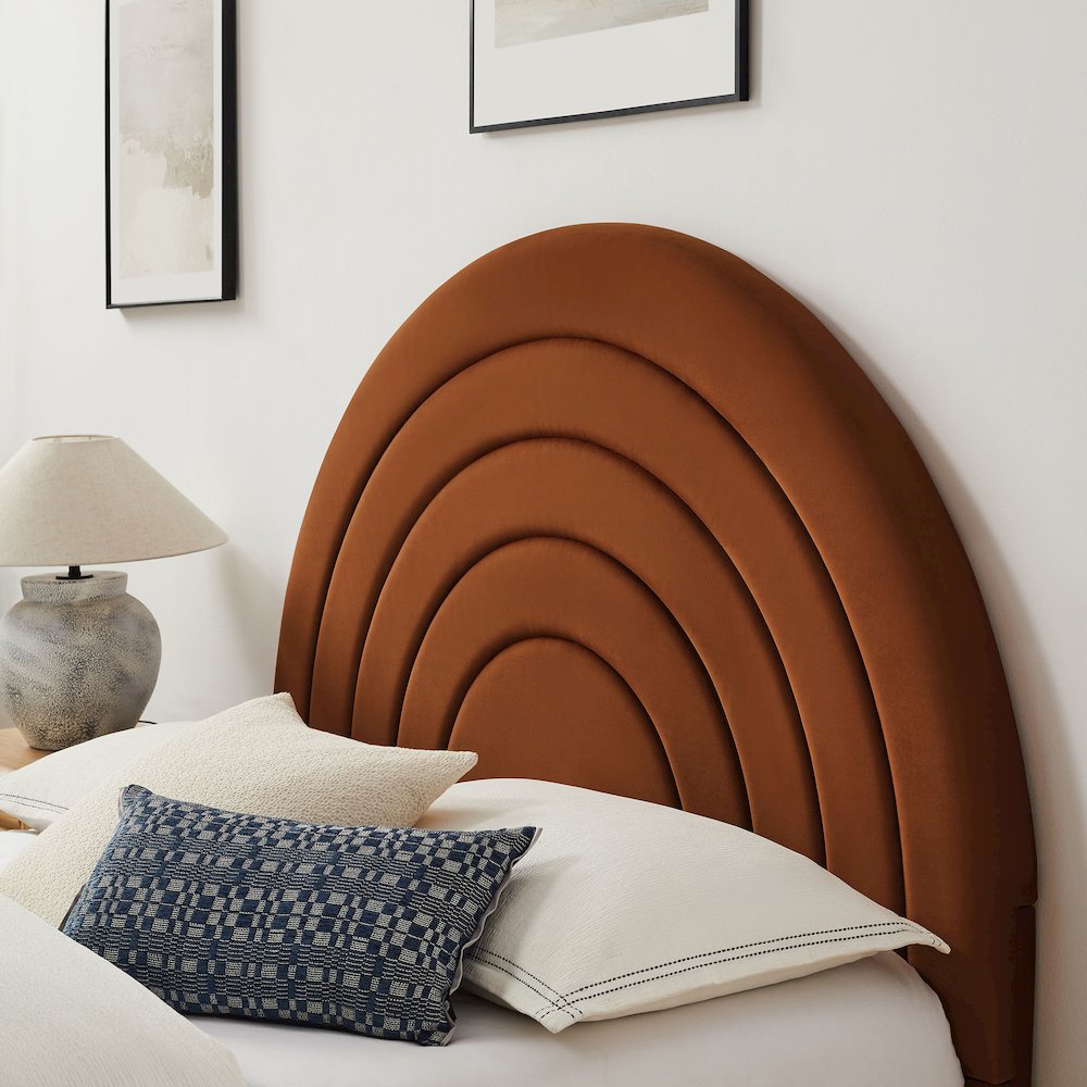 Solana Arched Performance Velvet King Platform Bed