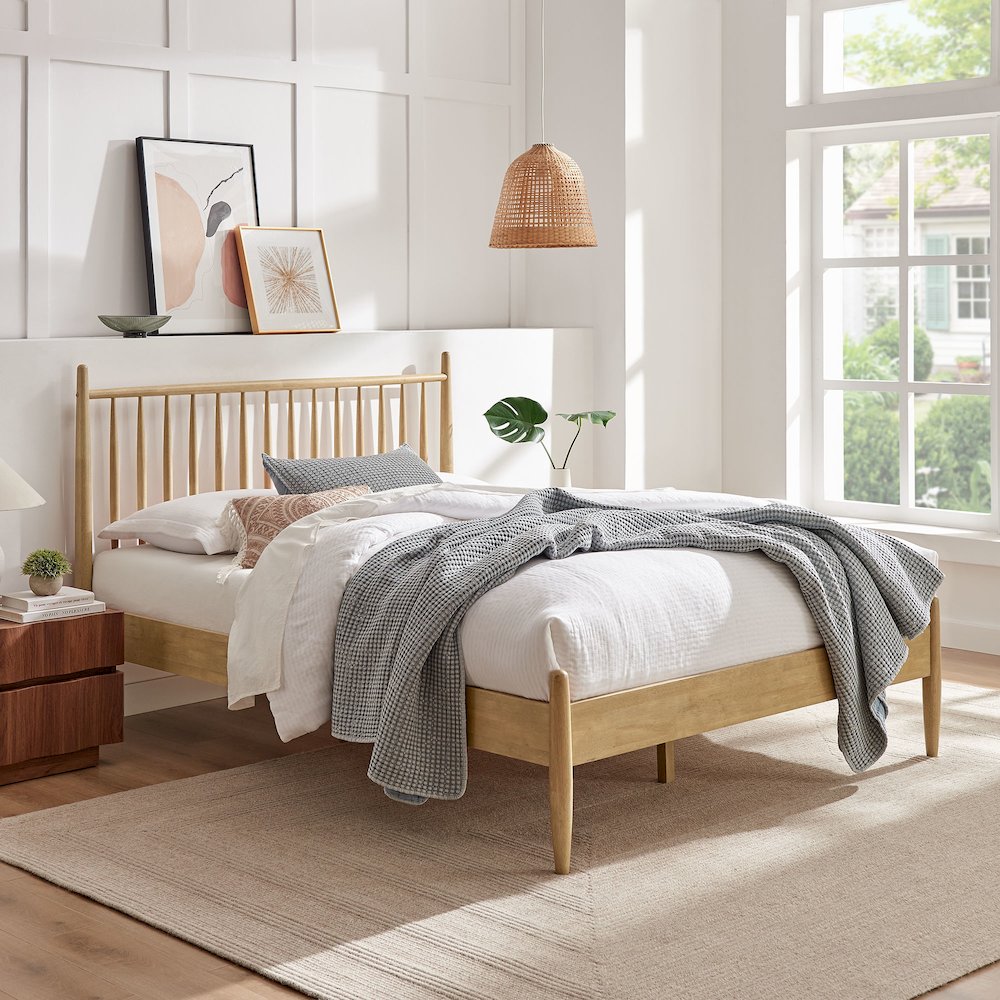 Zane King Size Spindle Bed