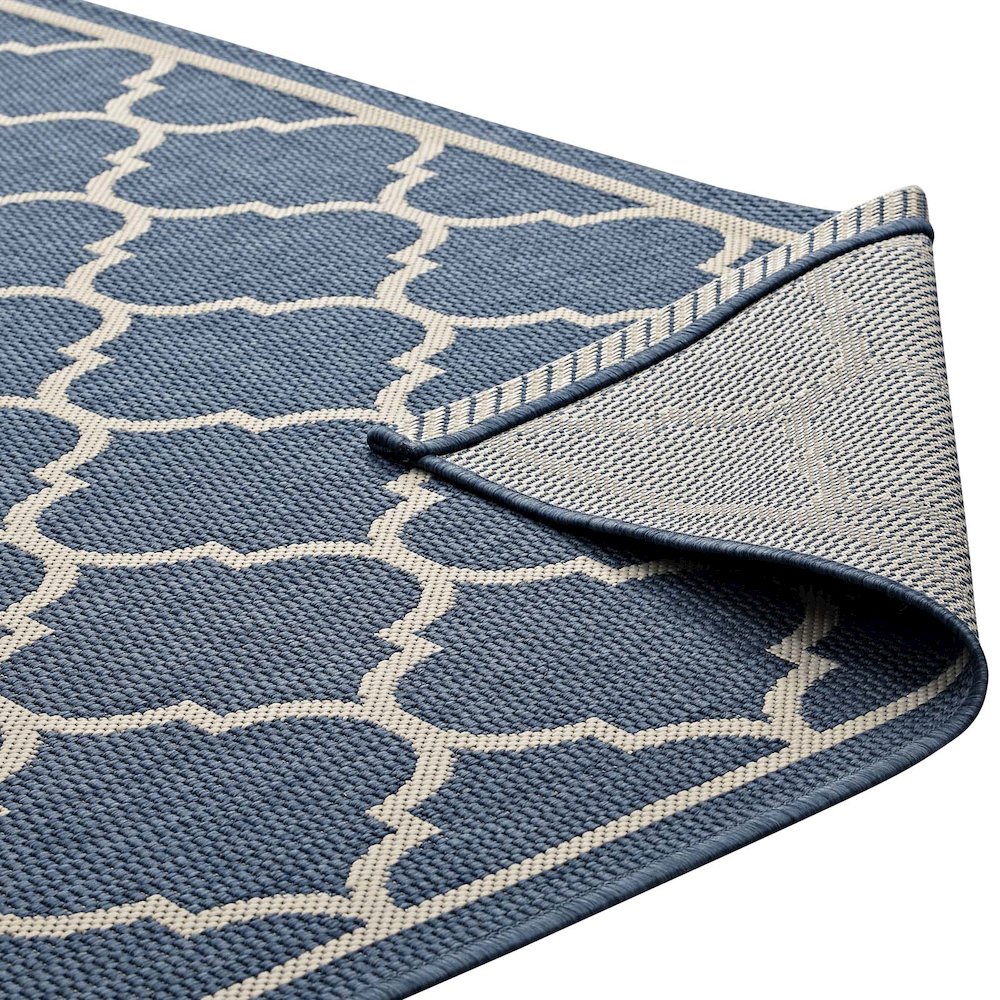 Avena Moroccan Quatrefoil Trellis Indoor and Outdoor 5x8 Area Rug