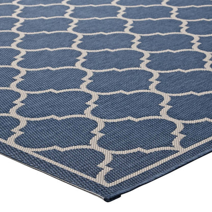 Avena Moroccan Quatrefoil Trellis Indoor and Outdoor 8x10 Area Rug