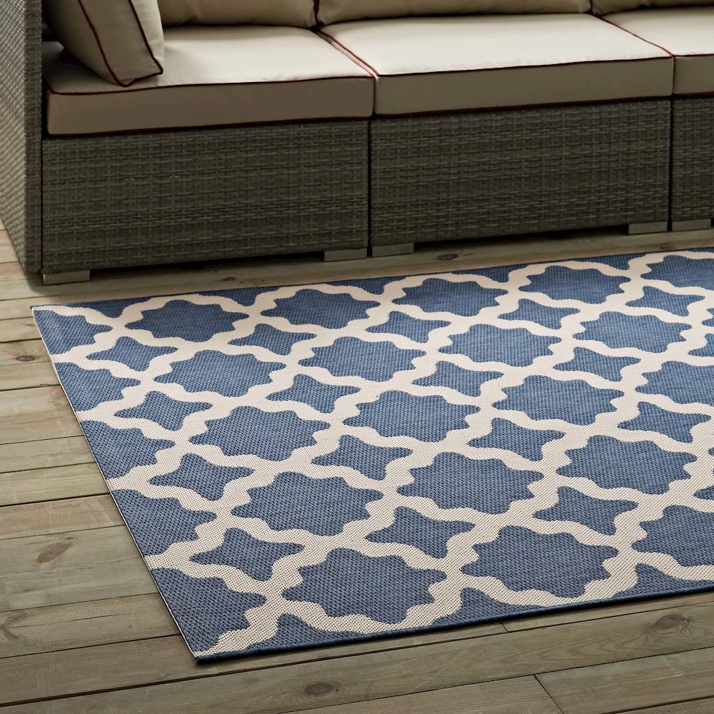 Cerelia Moroccan Trellis Indoor and Outdoor 8x10 Area Rug