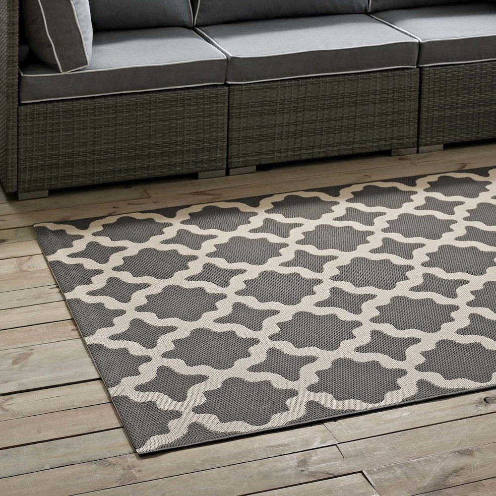 Cerelia Moroccan Trellis Indoor and Outdoor 5x8 Area Rug