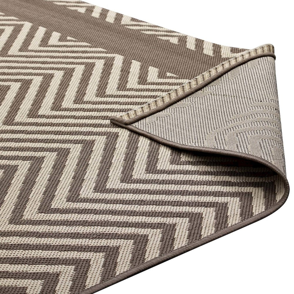 Optica Chevron With End Borders Indoor and Outdoor 8x10 Area Rug