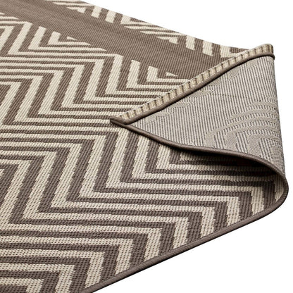 Optica Chevron With End Borders Indoor and Outdoor 8x10 Area Rug