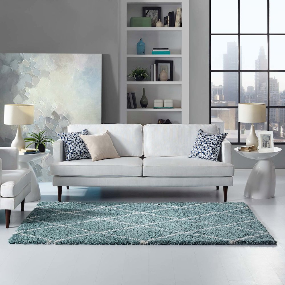 Toryn Diamond Lattice 5x8 Shag Area Rug